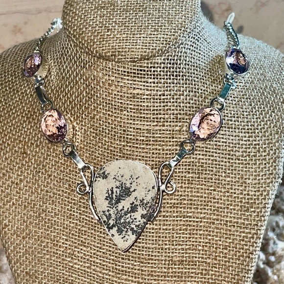 Fosillized Dendritic Necklace 15”- 17” - Picture 7 of 8